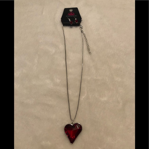 Paparazzi Lockdown my heart red necklace with earrings